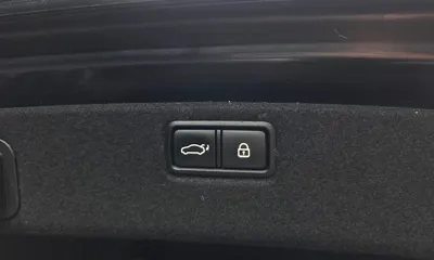 Genesis G80 2017, 280778 км, за 5205.21 USD - фото 35