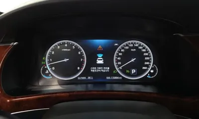 Hyundai Equus 2015, 115894 км, за 6104.77 USD - фото 8