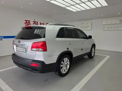 Kia Sorento 2010, 139019 км, за 3581.43 USD - фото 20