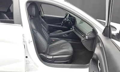 Hyundai Avante 2021, 46477 км, за 11395.45 USD - фото 26