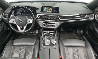 BMW 7-Series 2018, 81947 км, за 24446.64 USD - фото 7