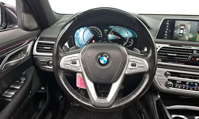 BMW 7-Series 2018, 81947 км, за 24446.64 USD - фото 13