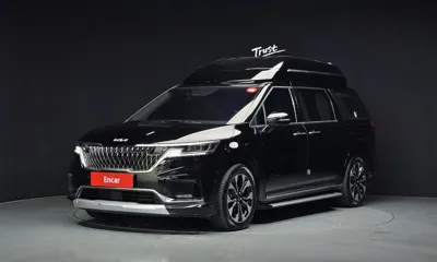 Kia Canival · 2023 год