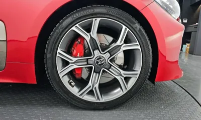 Kia Stinger 2019, 104966 км, за 13148.33 USD