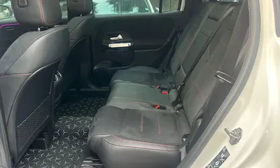 Mercedes-Benz GLB-Class 2022, 49869 км, за 25721.16 USD - фото 7