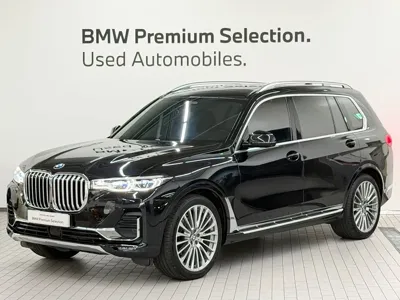 BMW X7 · 2021 год