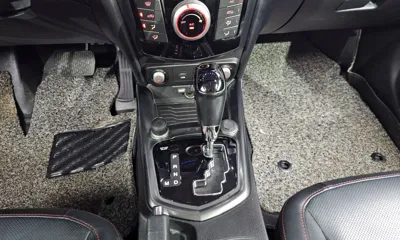 KG_Mobility_Ssangyong TIBOLI 2016, 142441 км, за 3150.85 USD - фото 9