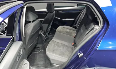 Volkswagen Golf 2023, 73401 км, за 17001.44 USD - фото 11