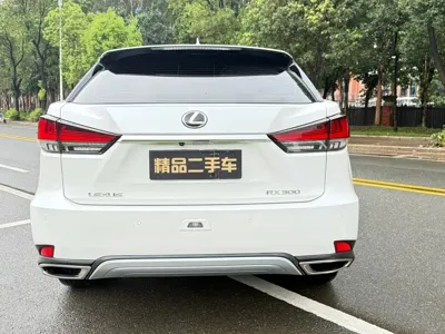 Lexus RX 2021, 100000 км, за 27486.22 USD