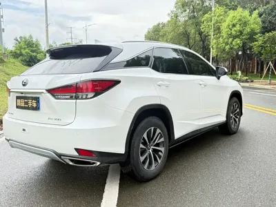 Lexus RX 2021, 100000 км, за 27486.22 USD