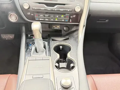 Lexus RX 2021, 100000 км, за 27486.22 USD - фото 21