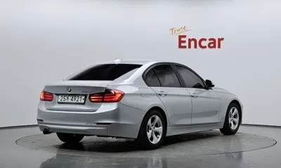 BMW 3-Series 2012, 131021 км, за 4494.98 USD
