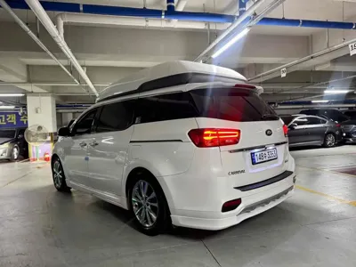 Kia Canival 2020, 153593 км, за 11159.25 USD