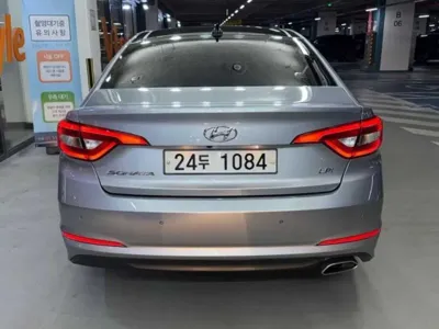 Hyundai Sonata 2015, 136734 км, за 5907.84 USD