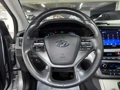 Hyundai Sonata 2015, 136734 км, за 5907.84 USD - фото 8