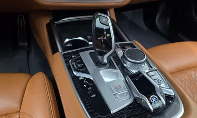 BMW 7-Series 2022, 82206 км, за 42880.73 USD - фото 9