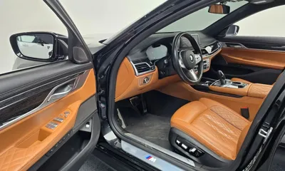 BMW 7-Series 2022, 82206 км, за 42880.73 USD - фото 11