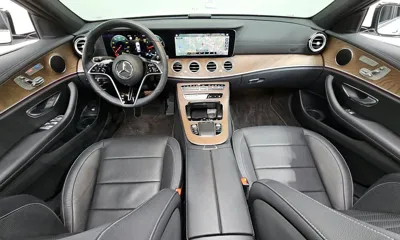 Mercedes-Benz E-Class 2022, 50147 км, за 23311.87 USD - фото 7