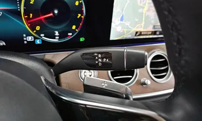Mercedes-Benz E-Class 2022, 50147 км, за 23311.87 USD - фото 9