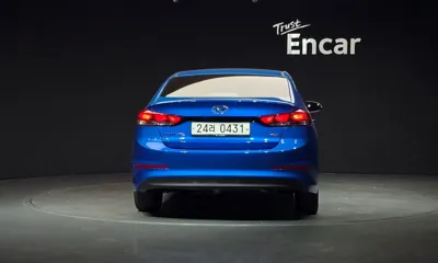 Hyundai Avante 2017, 67531 км, за 6186.1 USD
