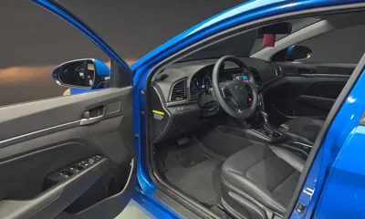 Hyundai Avante 2017, 67531 км, за 6180.07 USD - фото 10