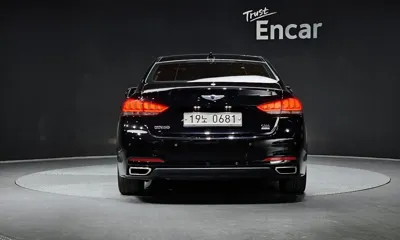 Hyundai Genesis 2016, 162041 км, за 5399.43 USD