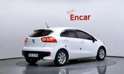 Kia Pride 2016, 69946 км, за 5185.77 USD