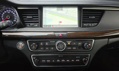 Kia K7 2019, 104087 км, за 8925.09 USD - фото 20