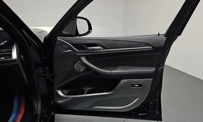 BMW iX3 2024, 53866 км, за 34128.57 USD - фото 24