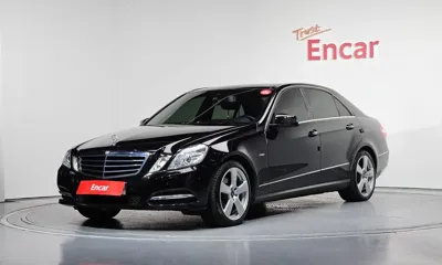 Mercedes-Benz E-Class · 2012 год