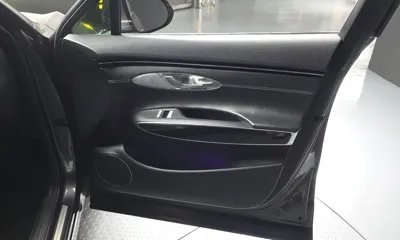 Genesis GV70 2022, 56552 км, за 21498.38 USD - фото 24