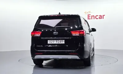 Kia Canival 2018, 101865 км, за 9584.88 USD