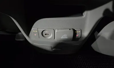 Kia Canival 2015, 166286 км, за 5382.7 USD - фото 19