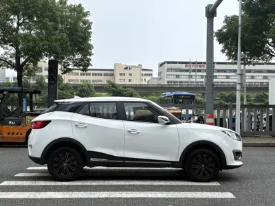 Zotye Zotye T300 2018, 70000 км, за 1441.61 USD