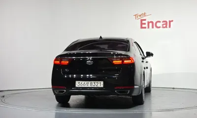 Kia K7 2017, 235471 км, за 4296.67 USD