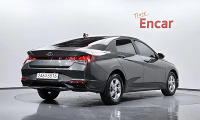 Hyundai Avante 2022, 53909 км, за 10358.31 USD