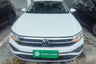 Volkswagen Bora 2024, 41100 км, за 10486 USD