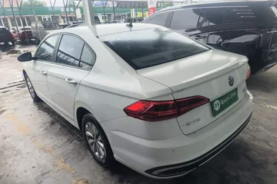 Volkswagen Bora 2024, 41100 км, за 10486 USD