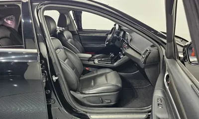Hyundai Grandeur 2017, 159844 км, за 8262.83 USD - фото 10