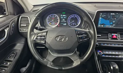Hyundai Grandeur 2017, 159844 км, за 8262.83 USD - фото 13