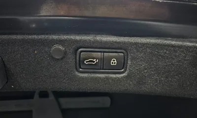 Hyundai Grandeur 2017, 159844 км, за 8262.83 USD - фото 20