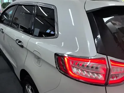 Ford Edge 2018, 125300 км, за 9564.26 USD