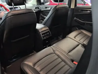 Ford Edge 2018, 125300 км, за 9564.26 USD - фото 11