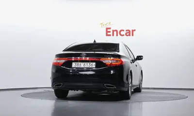 Hyundai Grandeur 2012, 149668 км, за 3347.77 USD