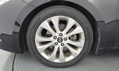 Hyundai Grandeur 2012, 149668 км, за 3347.77 USD