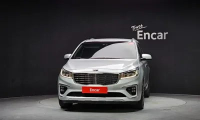 Kia Canival 2019, 131628 км, за 10305.89 USD