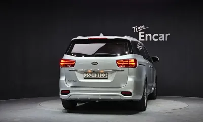 Kia Canival 2019, 131628 км, за 10305.89 USD