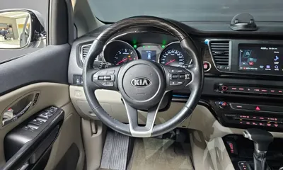 Kia Canival 2019, 131628 км, за 10305.89 USD - фото 12