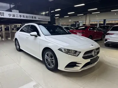 Mercedes-Benz A-Class 2022, 46000 км, за 20851.32 USD