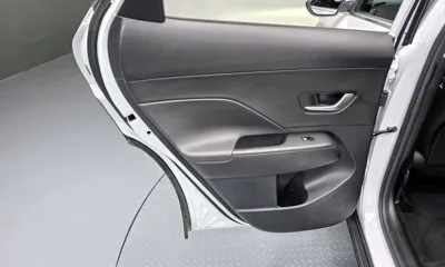 Hyundai Kona 2024, 23812 км, за 16186.69 USD - фото 25